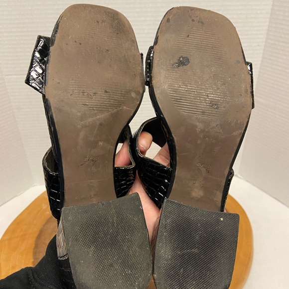 Top Shop faux Reptile Block Heels - Picture 4 of 9